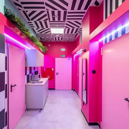 Vice Hostel *