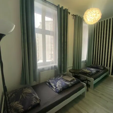 Hostel Vice